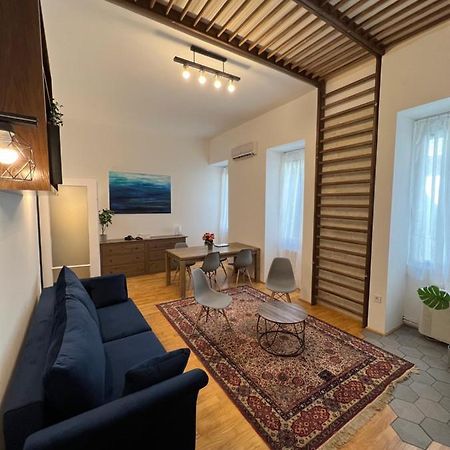 Azure King Residence In The Heart Of بودابست المظهر الخارجي الصورة