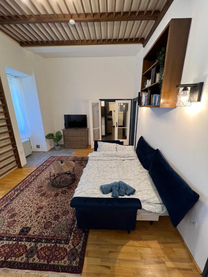 Azure King Residence In The Heart Of بودابست المظهر الخارجي الصورة